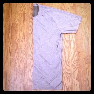Gray Metal Vent Short Sleeve